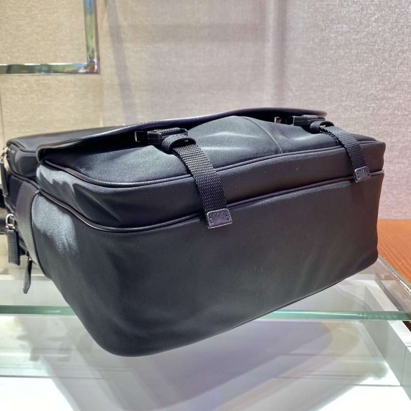 Pra*a backpacks